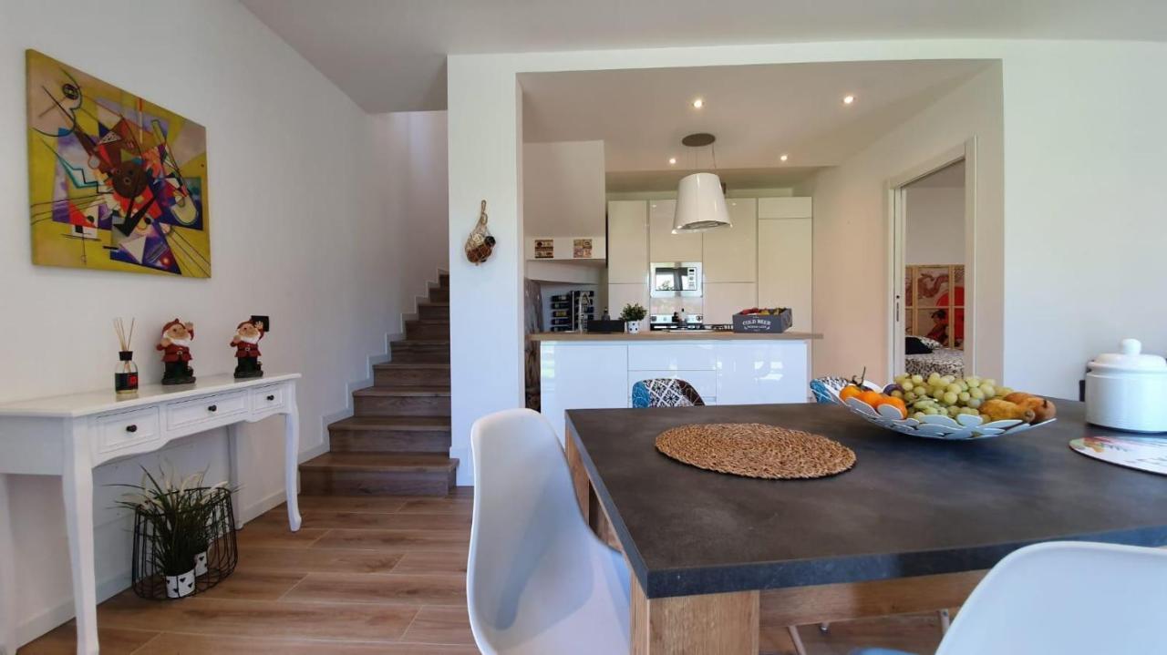 Luxury Villa Sleep 6 Close To Lake Of Como Traona Bagian luar foto
